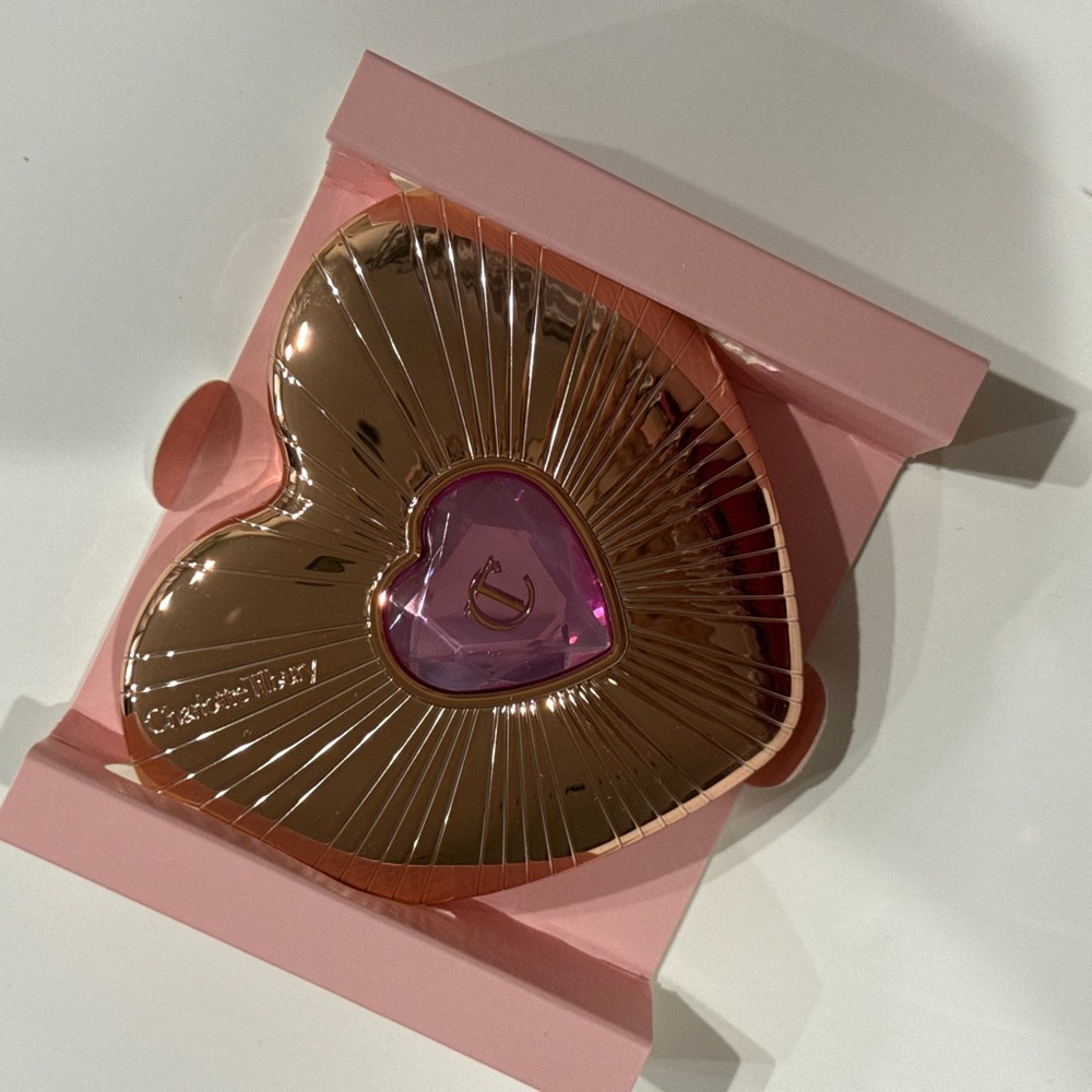 Charlotte Tilbury Pillow Talk Flawless Pink Blush